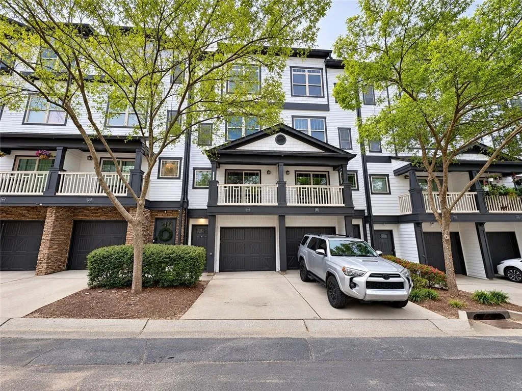 216 Semel Drive Nw Unit 360, Atlanta, Georgia 30309, 2 Bedrooms Bedrooms, 0 ,2 BathroomsBathrooms,Residential,For Sale,216 Semel Drive Nw Unit 360,7845826