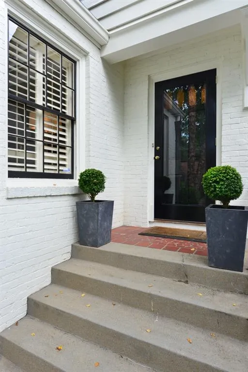 521 E Wesley Road Ne, Atlanta, Georgia 30305, 3 Bedrooms Bedrooms, ,3 BathroomsBathrooms,Residential,Sold,521 E Wesley Road Ne,5598844