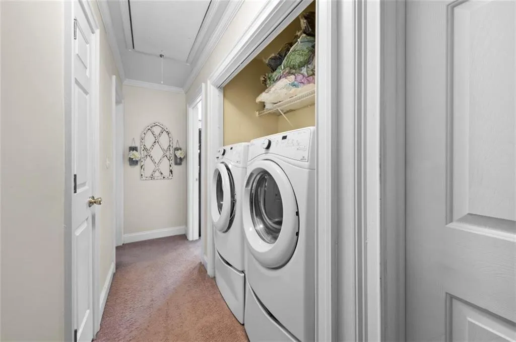 1602 Masons Creek Circle, Sandy Springs, Georgia 30350, 3 Bedrooms Bedrooms, ,2 BathroomsBathrooms,Residential,Sold,1602 Masons Creek Circle,7062549