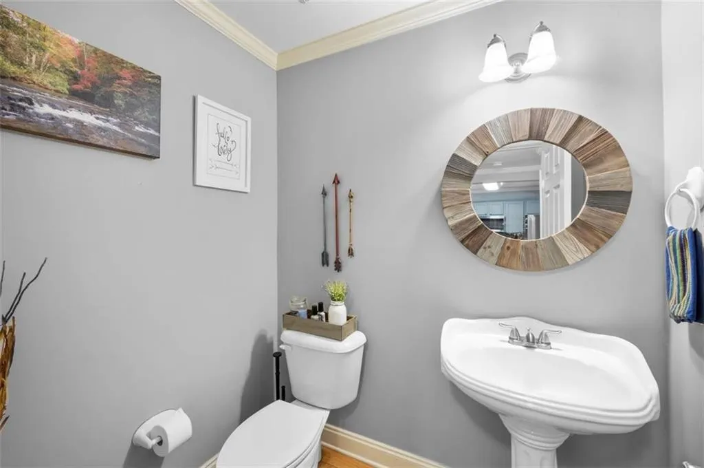 1602 Masons Creek Circle, Sandy Springs, Georgia 30350, 3 Bedrooms Bedrooms, ,2 BathroomsBathrooms,Residential,Sold,1602 Masons Creek Circle,7062549