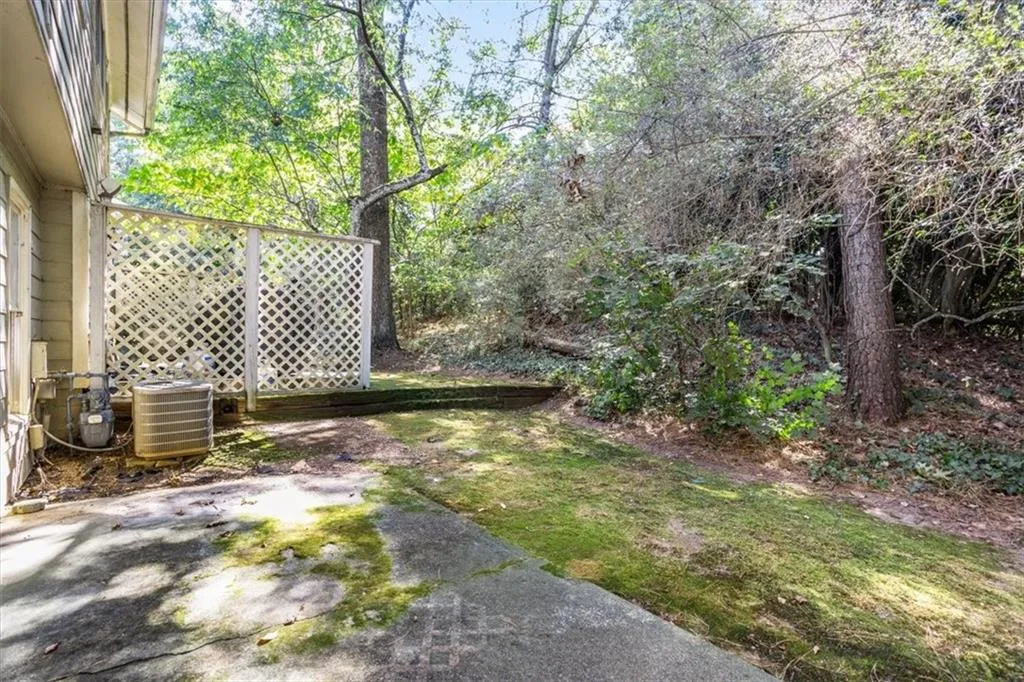 232 Peachtree Hollow Court, Sandy Springs, Georgia 30328, 2 Bedrooms Bedrooms, ,2 BathroomsBathrooms,Residential,For Sale,232 Peachtree Hollow Court,7659494