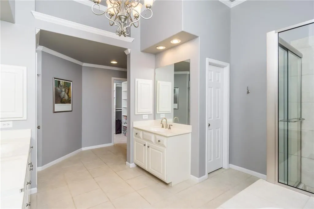 3 Carrington Way, Atlanta, Georgia 30328, 3 Bedrooms Bedrooms, ,2 BathroomsBathrooms,Residential,Sold,3 Carrington Way,6770253