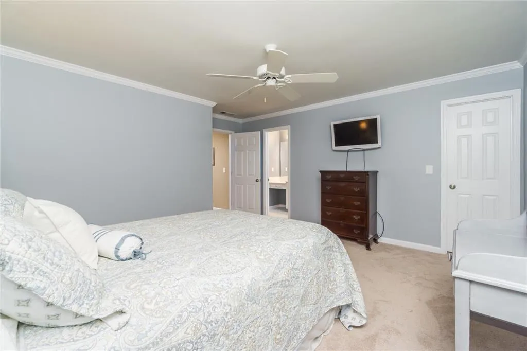 3 Carrington Way, Atlanta, Georgia 30328, 3 Bedrooms Bedrooms, ,2 BathroomsBathrooms,Residential,Sold,3 Carrington Way,6770253