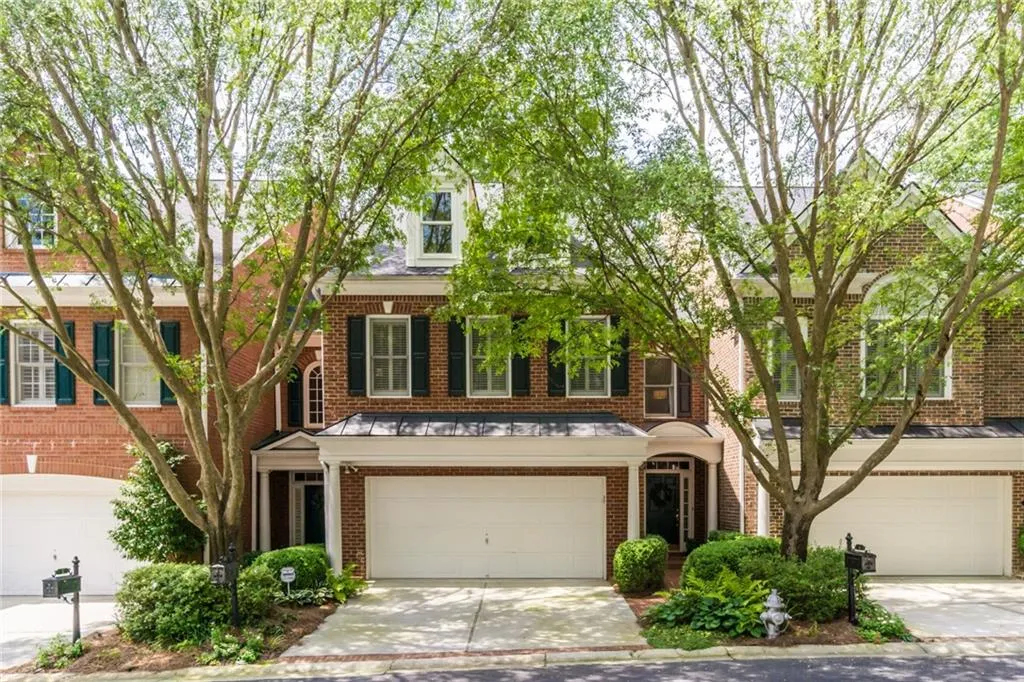 3 Carrington Way, Atlanta, Georgia 30328, 3 Bedrooms Bedrooms, ,2 BathroomsBathrooms,Residential,Sold,3 Carrington Way,6770253