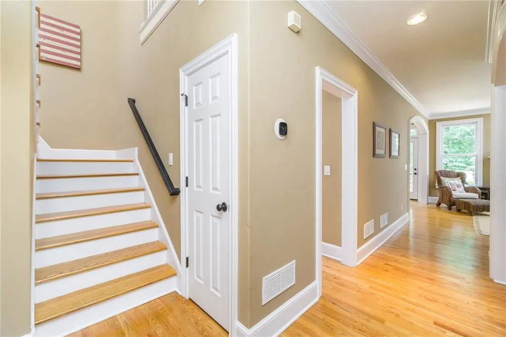 3 Carrington Way, Atlanta, Georgia 30328, 3 Bedrooms Bedrooms, ,2 BathroomsBathrooms,Residential,Sold,3 Carrington Way,6770253