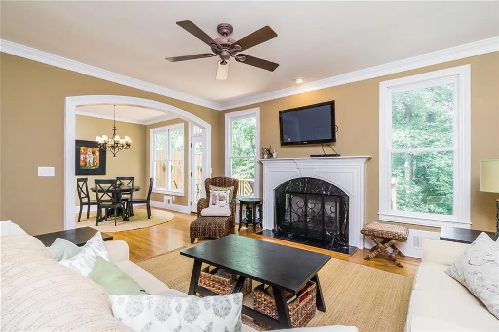 3 Carrington Way, Atlanta, Georgia 30328, 3 Bedrooms Bedrooms, ,2 BathroomsBathrooms,Residential,Sold,3 Carrington Way,6770253
