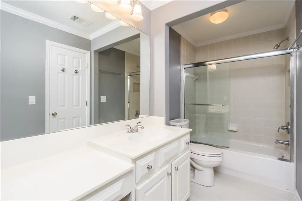 3 Carrington Way, Atlanta, Georgia 30328, 3 Bedrooms Bedrooms, ,2 BathroomsBathrooms,Residential,Sold,3 Carrington Way,6770253