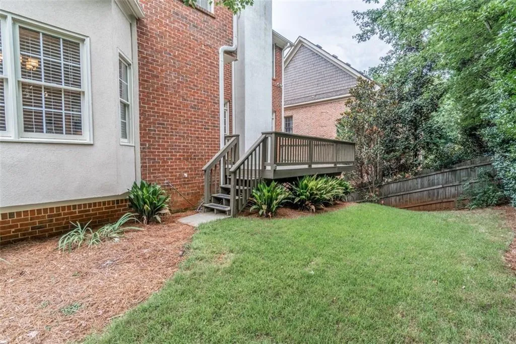 1000 Wescott Lane, Sandy Springs, Georgia 30319, 4 Bedrooms Bedrooms, ,4 BathroomsBathrooms,Residential,Sold,1000 Wescott Lane,6775779