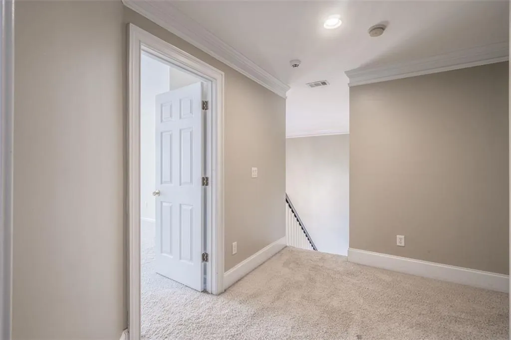 1000 Wescott Lane, Sandy Springs, Georgia 30319, 4 Bedrooms Bedrooms, ,4 BathroomsBathrooms,Residential,Sold,1000 Wescott Lane,6775779