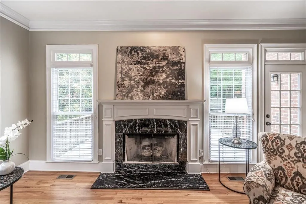 1000 Wescott Lane, Sandy Springs, Georgia 30319, 4 Bedrooms Bedrooms, ,4 BathroomsBathrooms,Residential,Sold,1000 Wescott Lane,6775779