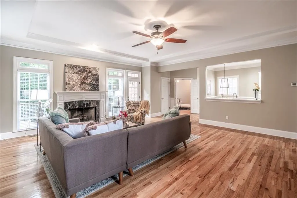 1000 Wescott Lane, Sandy Springs, Georgia 30319, 4 Bedrooms Bedrooms, ,4 BathroomsBathrooms,Residential,Sold,1000 Wescott Lane,6775779