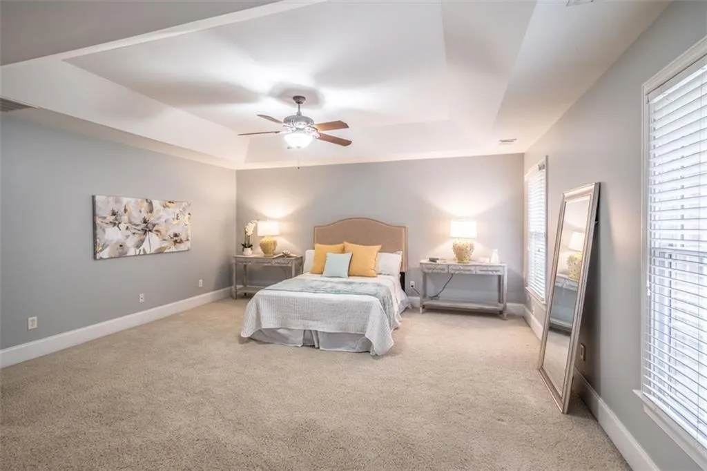 1000 Wescott Lane, Sandy Springs, Georgia 30319, 4 Bedrooms Bedrooms, ,4 BathroomsBathrooms,Residential,Sold,1000 Wescott Lane,6775779