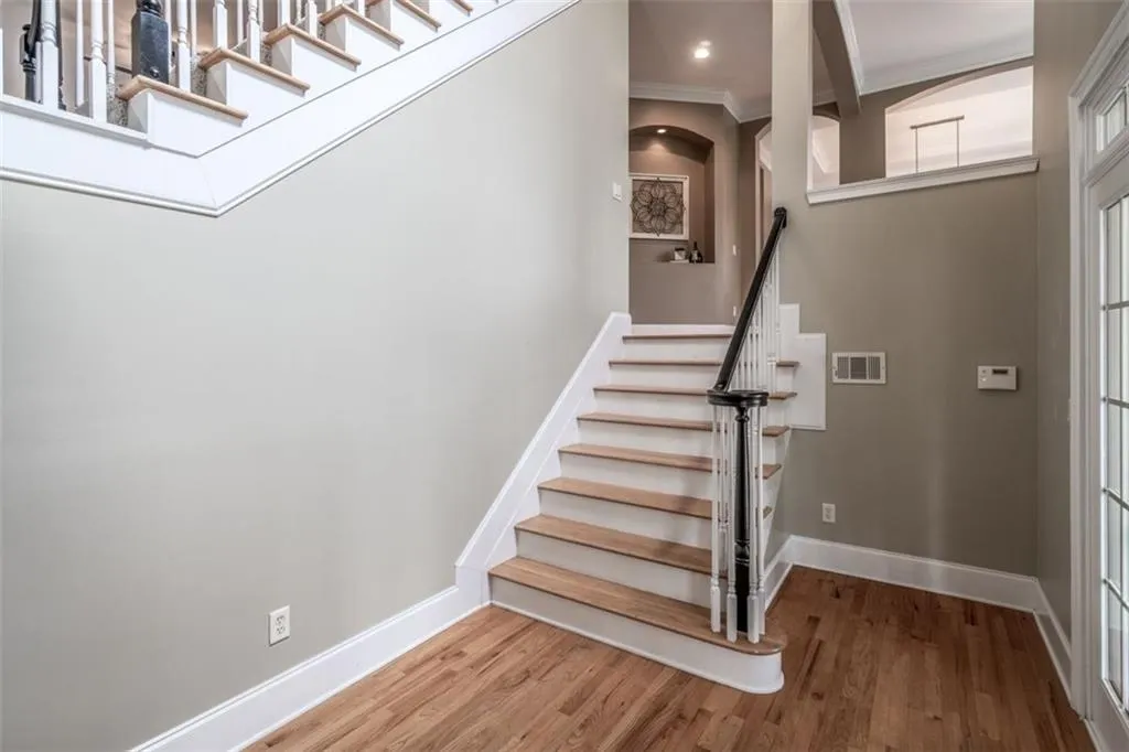 1000 Wescott Lane, Sandy Springs, Georgia 30319, 4 Bedrooms Bedrooms, ,4 BathroomsBathrooms,Residential,Sold,1000 Wescott Lane,6775779