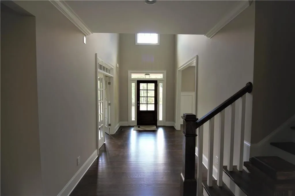 485 Hunters Crossing Drive, Sandy Springs, Georgia 30328, 5 Bedrooms Bedrooms, ,4 BathroomsBathrooms,Residential,Sold,485 Hunters Crossing Drive,5941696