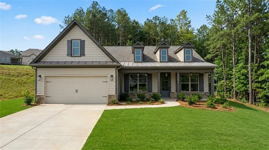 721 Highgrove Pass, Canton, Georgia 30115