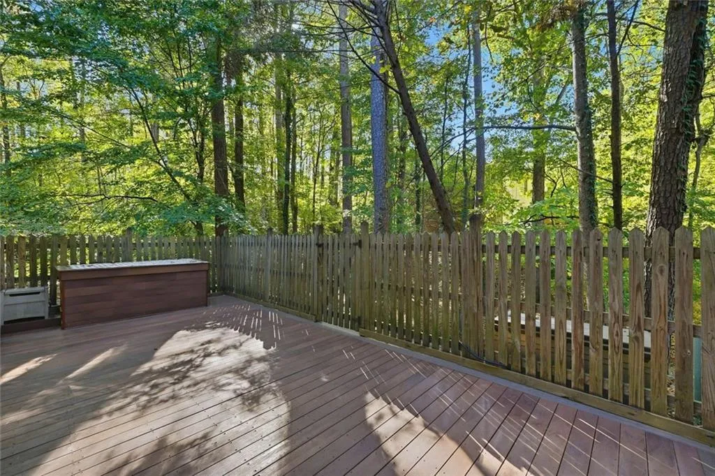 306 Brandywine Circle, Sandy Springs, Georgia 30350, 3 Bedrooms Bedrooms, ,2 BathroomsBathrooms,Residential,For Sale,306 Brandywine Circle,7671109