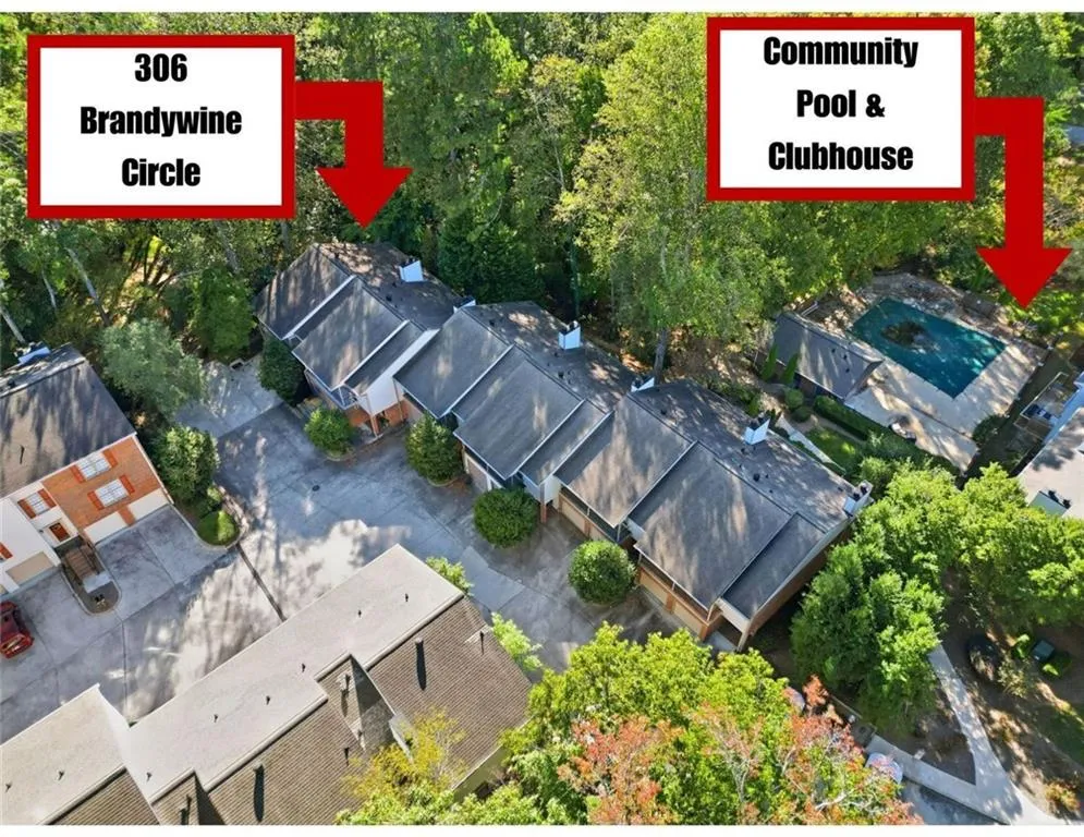 306 Brandywine Circle, Sandy Springs, Georgia 30350, 3 Bedrooms Bedrooms, ,2 BathroomsBathrooms,Residential,For Sale,306 Brandywine Circle,7671109