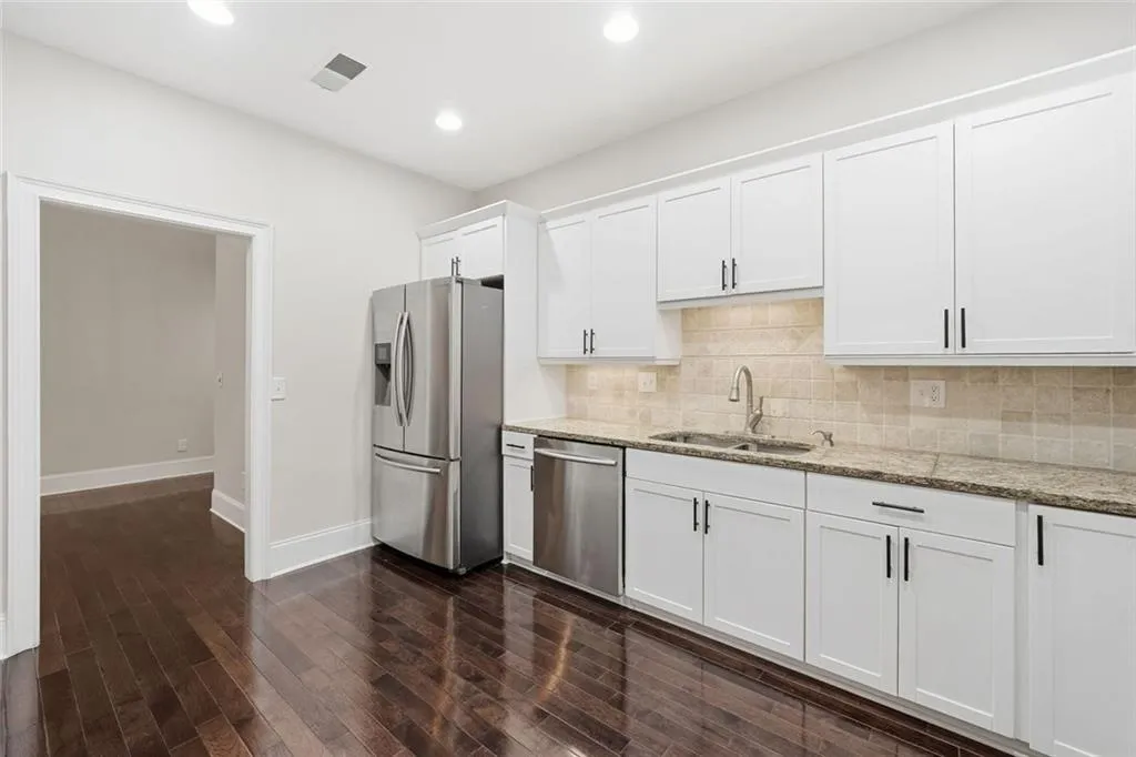 306 Brandywine Circle, Sandy Springs, Georgia 30350, 3 Bedrooms Bedrooms, ,2 BathroomsBathrooms,Residential,For Sale,306 Brandywine Circle,7671109