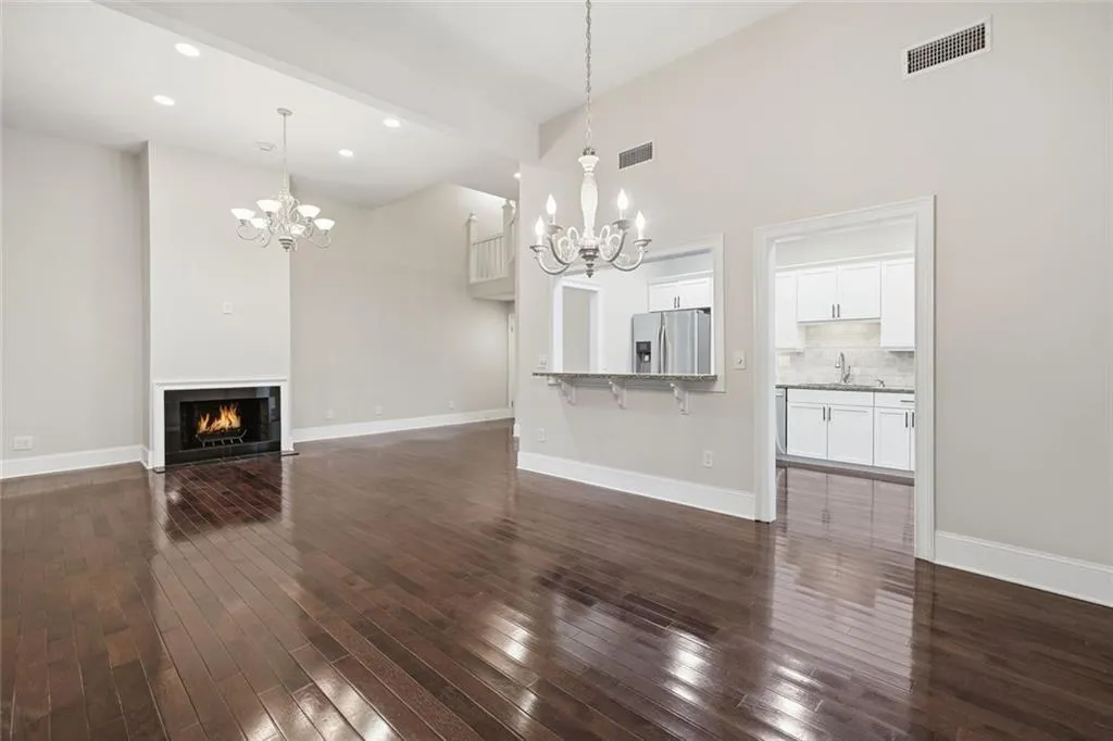 306 Brandywine Circle, Sandy Springs, Georgia 30350, 3 Bedrooms Bedrooms, ,2 BathroomsBathrooms,Residential,For Sale,306 Brandywine Circle,7671109