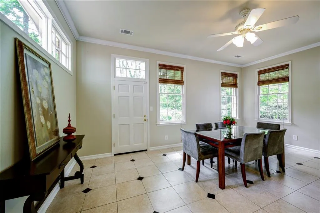 7150 Brandon Mill Road, Sandy Springs, Georgia 30328, 5 Bedrooms Bedrooms, ,3 BathroomsBathrooms,Residential,Sold,7150 Brandon Mill Road,6541881