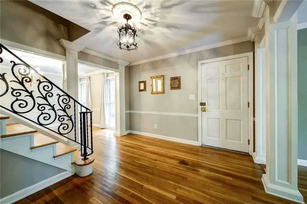 7150 Brandon Mill Road, Sandy Springs, Georgia 30328, 5 Bedrooms Bedrooms, ,3 BathroomsBathrooms,Residential,Sold,7150 Brandon Mill Road,6541881