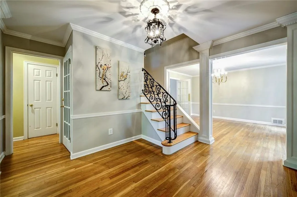 7150 Brandon Mill Road, Sandy Springs, Georgia 30328, 5 Bedrooms Bedrooms, ,3 BathroomsBathrooms,Residential,Sold,7150 Brandon Mill Road,6541881