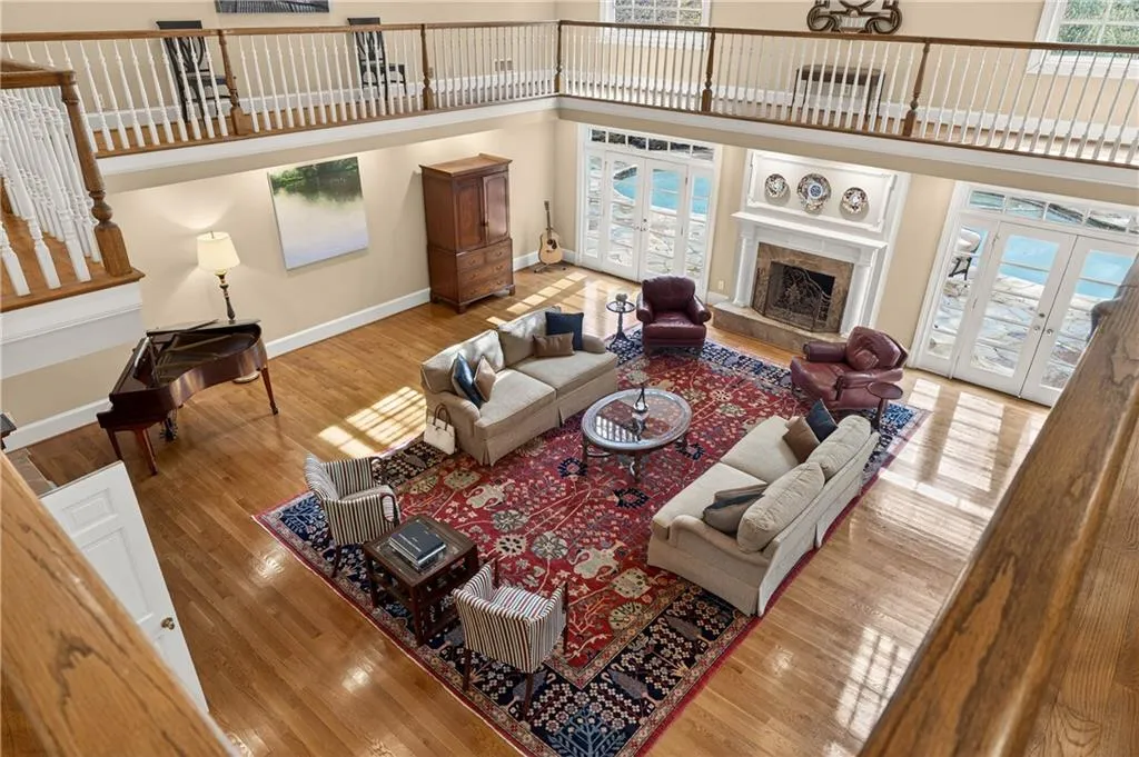 1735 Winterthur Close Nw, Sandy Springs, Georgia 30328, 5 Bedrooms Bedrooms, ,4 BathroomsBathrooms,Residential,For Sale,1735 Winterthur Close Nw,7713110