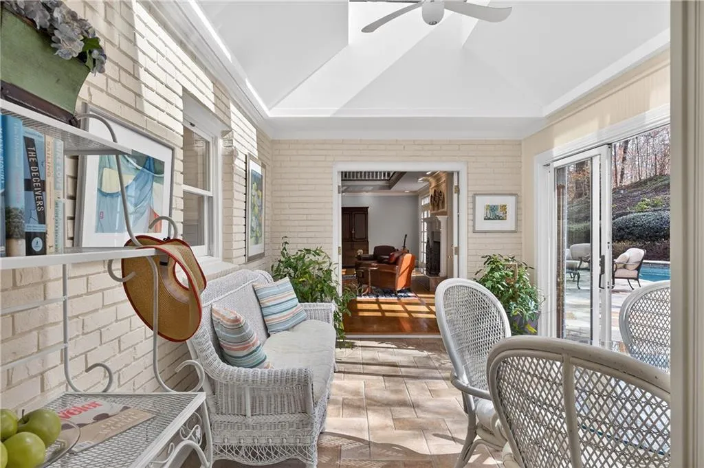 1735 Winterthur Close Nw, Sandy Springs, Georgia 30328, 5 Bedrooms Bedrooms, ,4 BathroomsBathrooms,Residential,For Sale,1735 Winterthur Close Nw,7713110