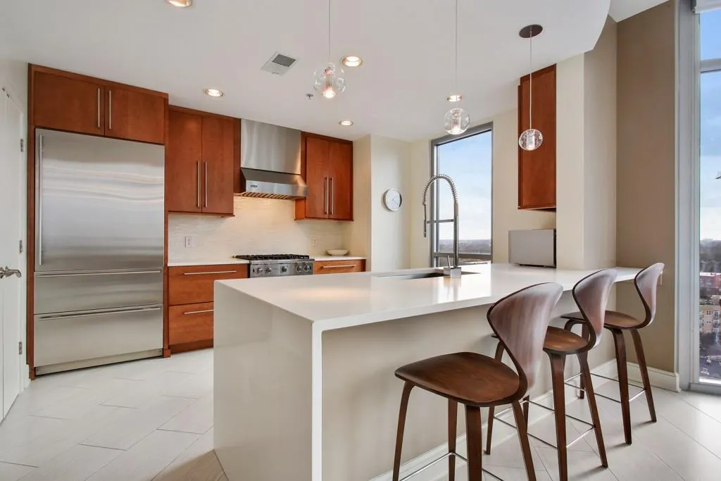 222 12th Street Ne Unit 1603, Atlanta, Georgia 30309, 2 Bedrooms Bedrooms, ,2 BathroomsBathrooms,Residential,Sold,222 12th Street Ne Unit 1603,5793931