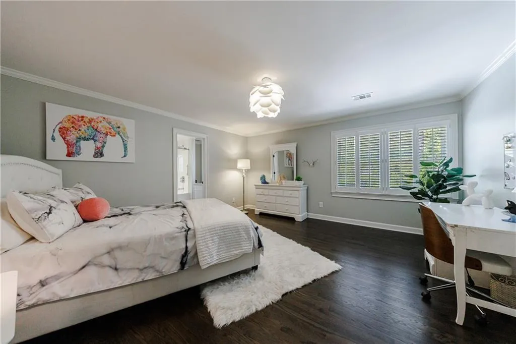 Upstairs bedroom