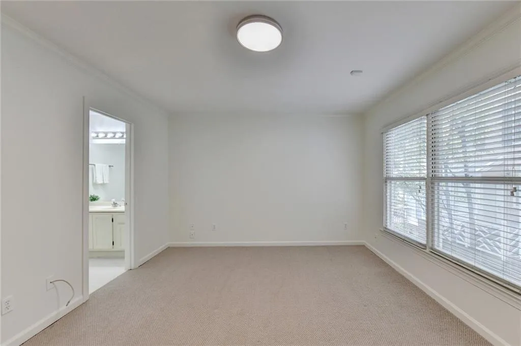 7500 Roswell Road Unit 65, Atlanta, Georgia 30350, 2 Bedrooms Bedrooms, ,2 BathroomsBathrooms,Residential,Sold,7500 Roswell Road Unit 65,7446802