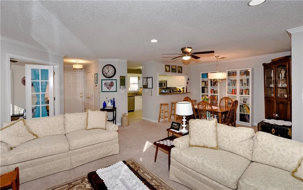 703 Bainbridge Drive Unit 703, Atlanta, Georgia 30327, 2 Bedrooms Bedrooms, ,2 BathroomsBathrooms,Residential,Sold,703 Bainbridge Drive Unit 703,6117194