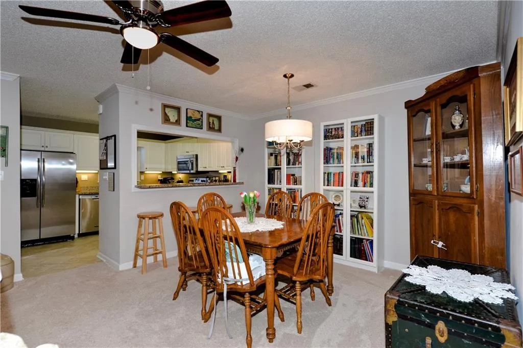 703 Bainbridge Drive Unit 703, Atlanta, Georgia 30327, 2 Bedrooms Bedrooms, ,2 BathroomsBathrooms,Residential,Sold,703 Bainbridge Drive Unit 703,6117194