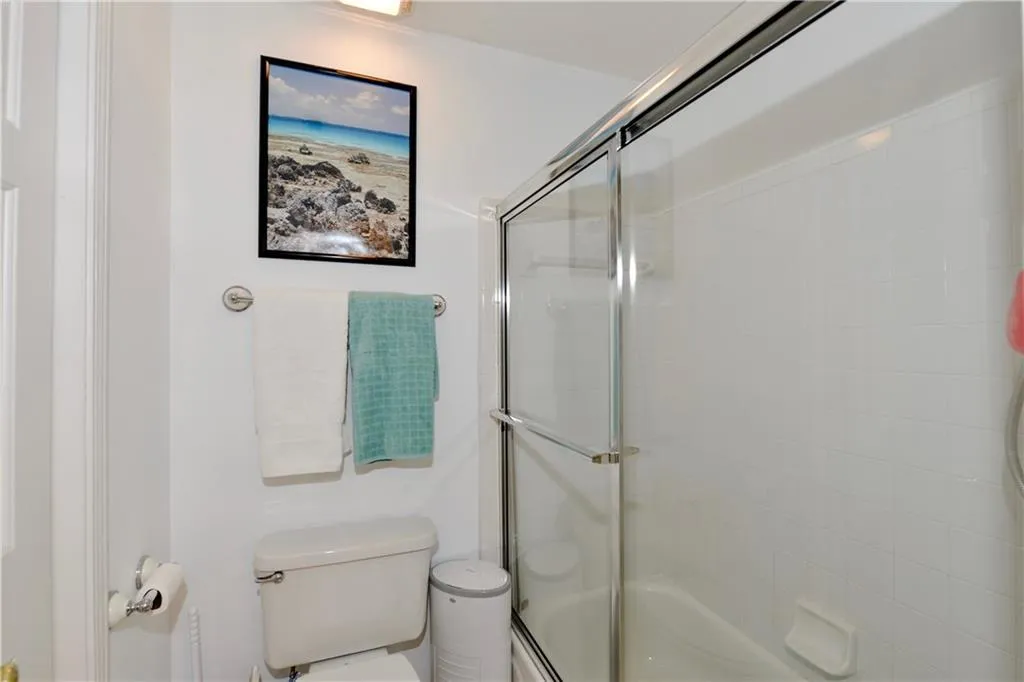 703 Bainbridge Drive Unit 703, Atlanta, Georgia 30327, 2 Bedrooms Bedrooms, ,2 BathroomsBathrooms,Residential,Sold,703 Bainbridge Drive Unit 703,6117194