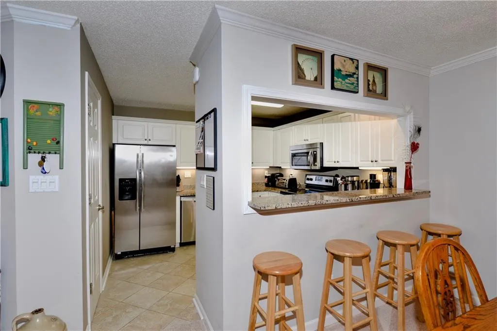 703 Bainbridge Drive Unit 703, Atlanta, Georgia 30327, 2 Bedrooms Bedrooms, ,2 BathroomsBathrooms,Residential,Sold,703 Bainbridge Drive Unit 703,6117194