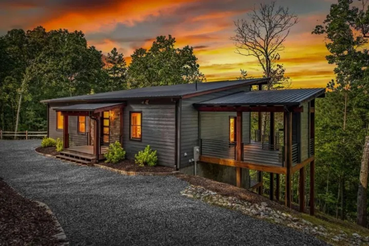 65 Wolf Creek Heights, Mineral Bluff, Georgia 30559