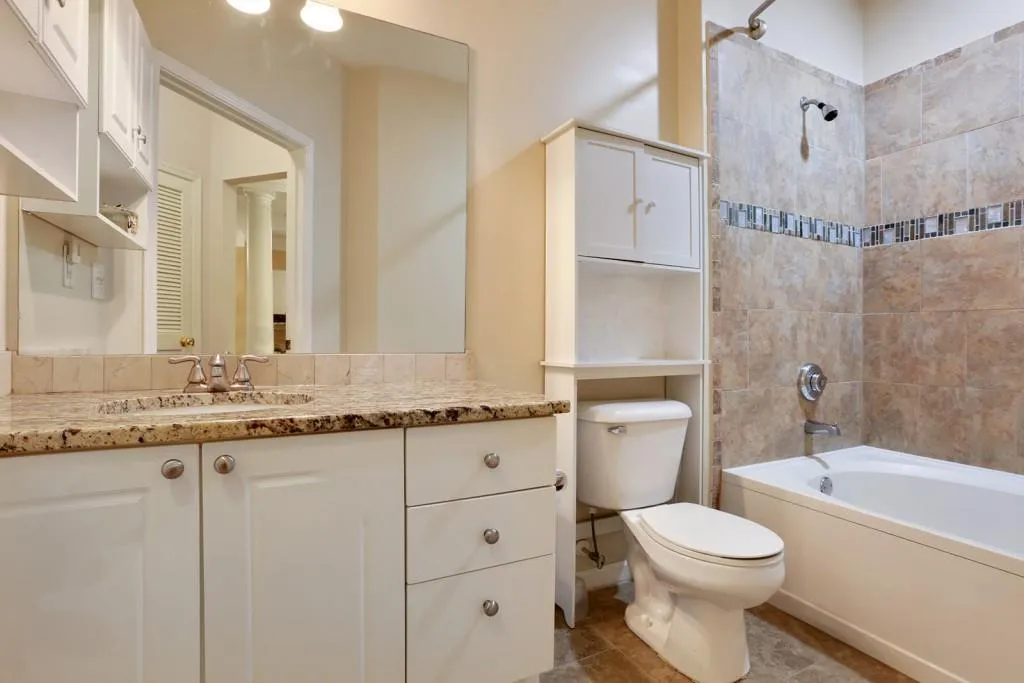 5559 Glenridge Drive Unit 1108, Atlanta, Georgia 30342, 1 Bedroom Bedrooms, ,1 BathroomBathrooms,Residential,Sold,5559 Glenridge Drive Unit 1108,5630764