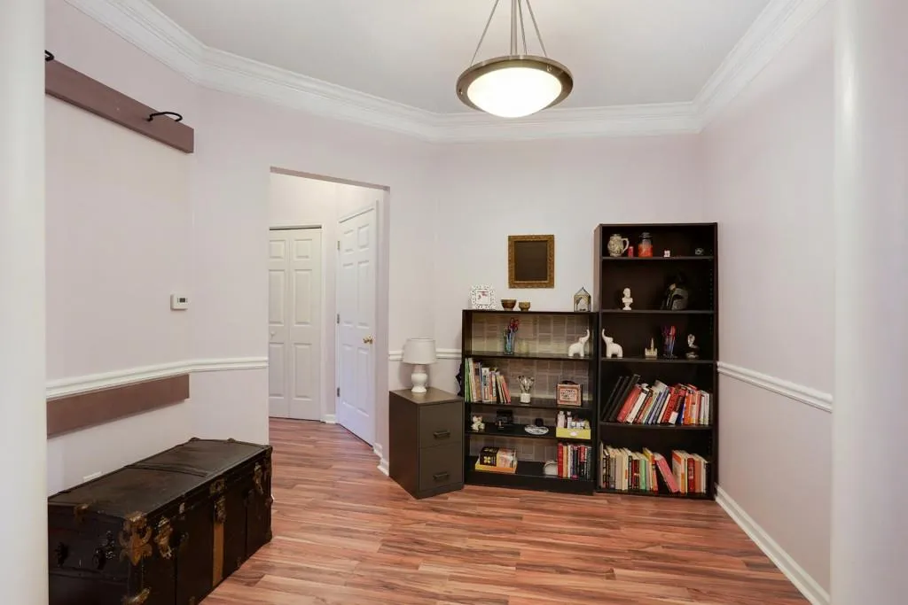 5559 Glenridge Drive Unit 1108, Atlanta, Georgia 30342, 1 Bedroom Bedrooms, ,1 BathroomBathrooms,Residential,Sold,5559 Glenridge Drive Unit 1108,5630764