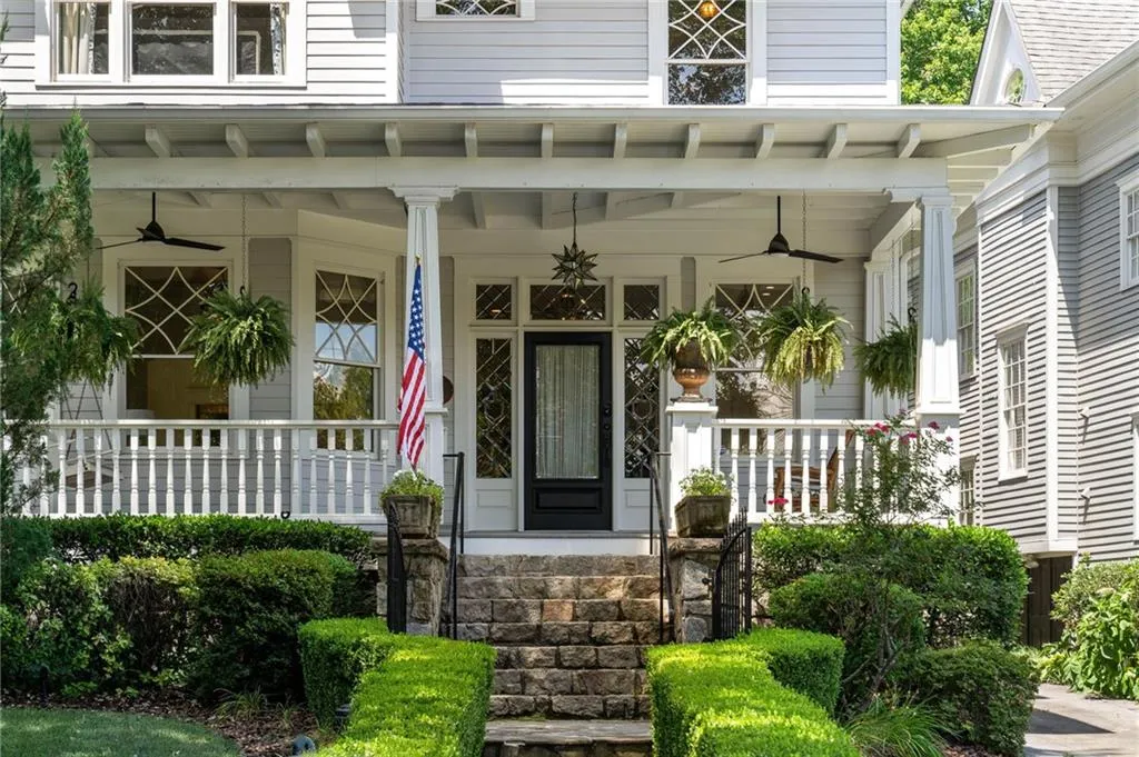 34 Peachtree Circle Ne, Atlanta, Georgia 30309, 5 Bedrooms Bedrooms, ,5 BathroomsBathrooms,Residential,For Sale,34 Peachtree Circle Ne,7616623