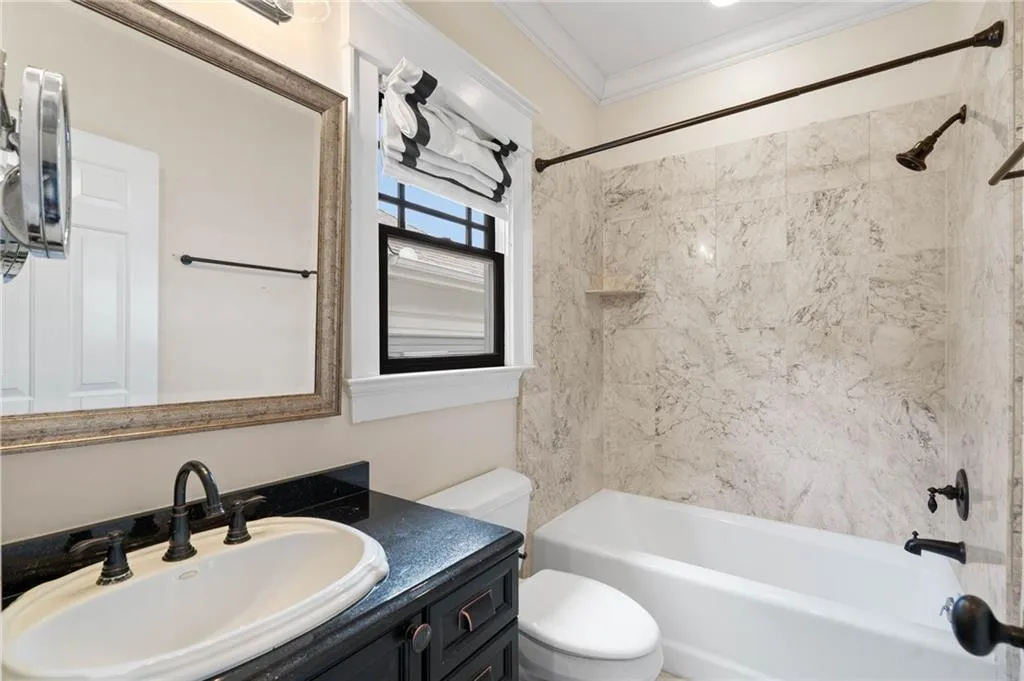 34 Peachtree Circle Ne, Atlanta, Georgia 30309, 5 Bedrooms Bedrooms, ,5 BathroomsBathrooms,Residential,For Sale,34 Peachtree Circle Ne,7616623