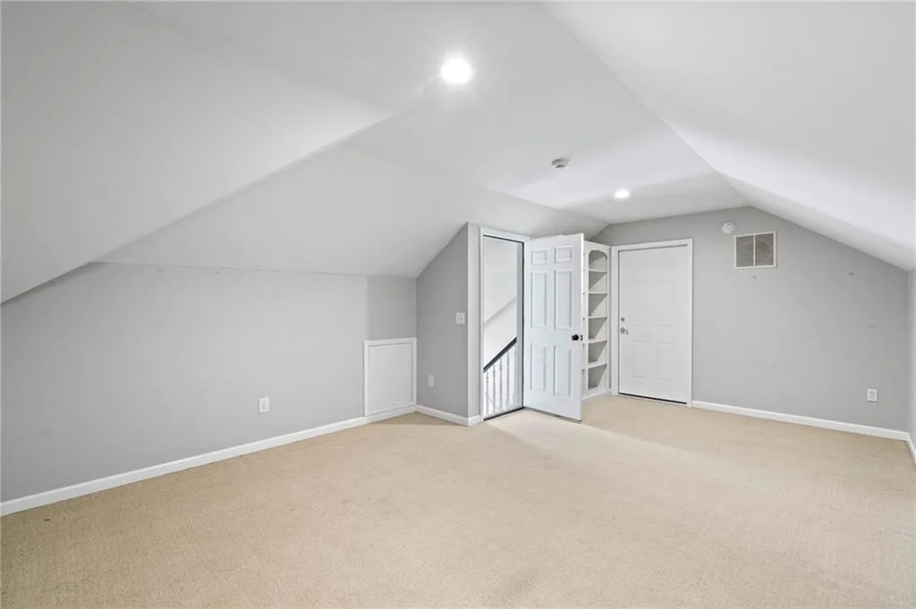 34 Peachtree Circle Ne, Atlanta, Georgia 30309, 5 Bedrooms Bedrooms, ,5 BathroomsBathrooms,Residential,For Sale,34 Peachtree Circle Ne,7616623