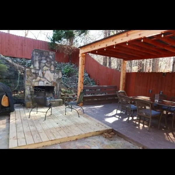 1929 Brantley Walk Lane, Atlanta, Georgia 30318, 4 Bedrooms Bedrooms, 0 ,3 BathroomsBathrooms,Residential,For Sale,1929 Brantley Walk Lane,7712402