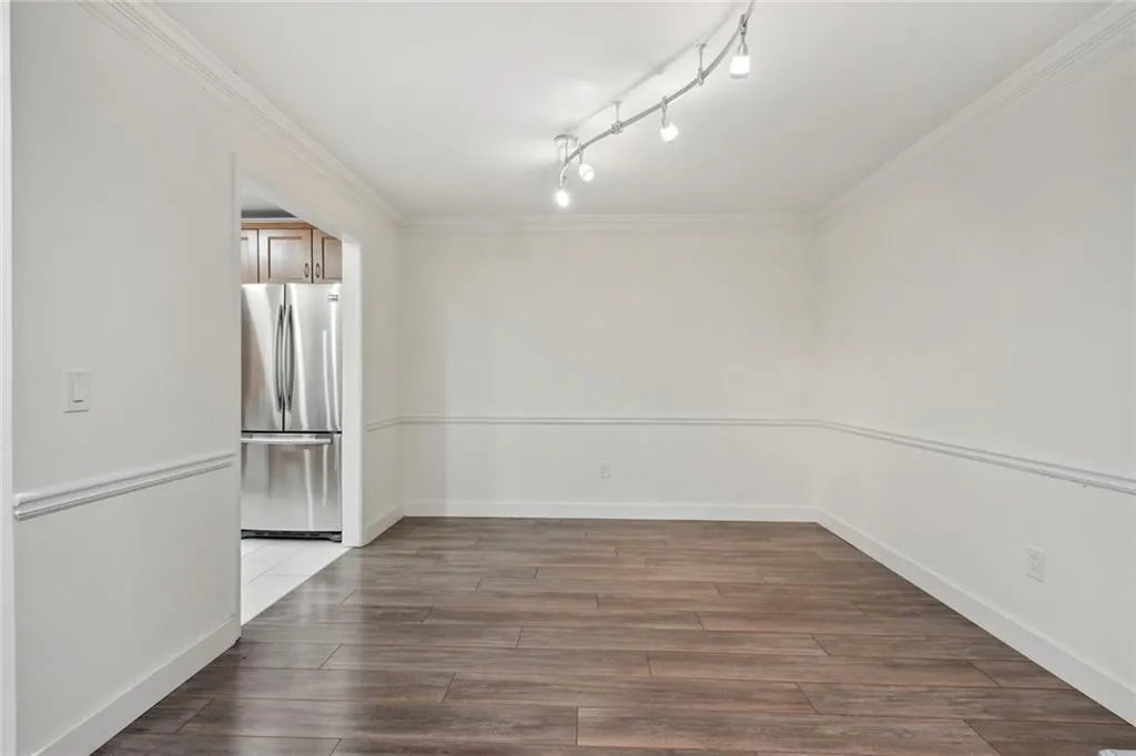 608 Abingdon Way, Atlanta, Georgia 30328, 2 Bedrooms Bedrooms, ,2 BathroomsBathrooms,Residential,Sold,608 Abingdon Way,7452787