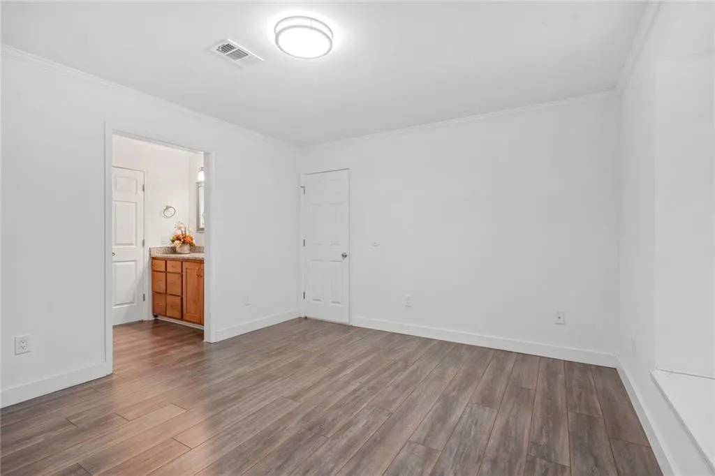 608 Abingdon Way, Atlanta, Georgia 30328, 2 Bedrooms Bedrooms, ,2 BathroomsBathrooms,Residential,Sold,608 Abingdon Way,7452787