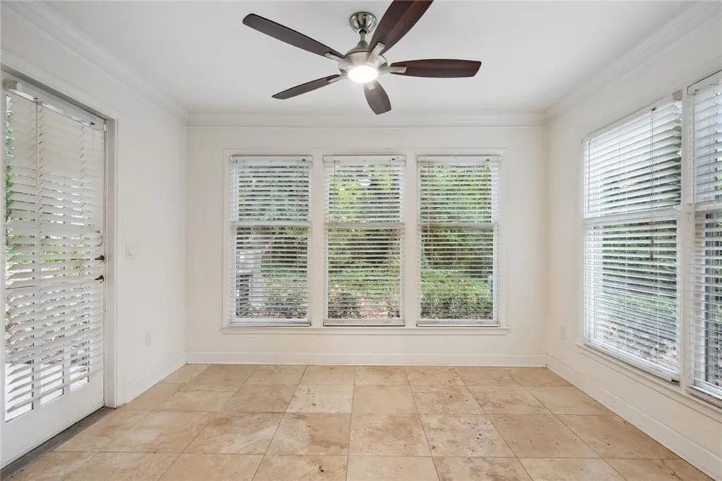 Sun room with exterior access