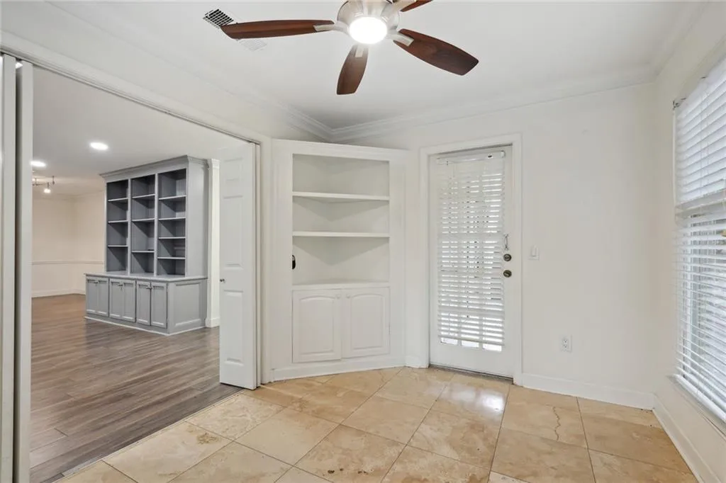 608 Abingdon Way, Atlanta, Georgia 30328, 2 Bedrooms Bedrooms, ,2 BathroomsBathrooms,Residential,Sold,608 Abingdon Way,7452787