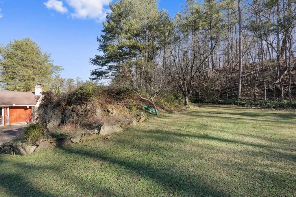 420 Riverhill Drive, Sandy Springs, Georgia 30328, 4 Bedrooms Bedrooms, ,3 BathroomsBathrooms,Residential,Sold,420 Riverhill Drive,5631958