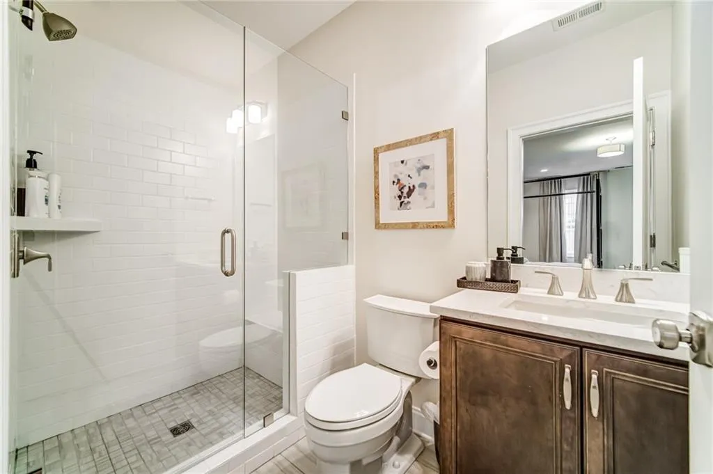 4512 Collins Avenue Unit 10, Atlanta, Georgia 30342, 4 Bedrooms Bedrooms, ,4 BathroomsBathrooms,Residential,Sold,4512 Collins Avenue Unit 10,6812831