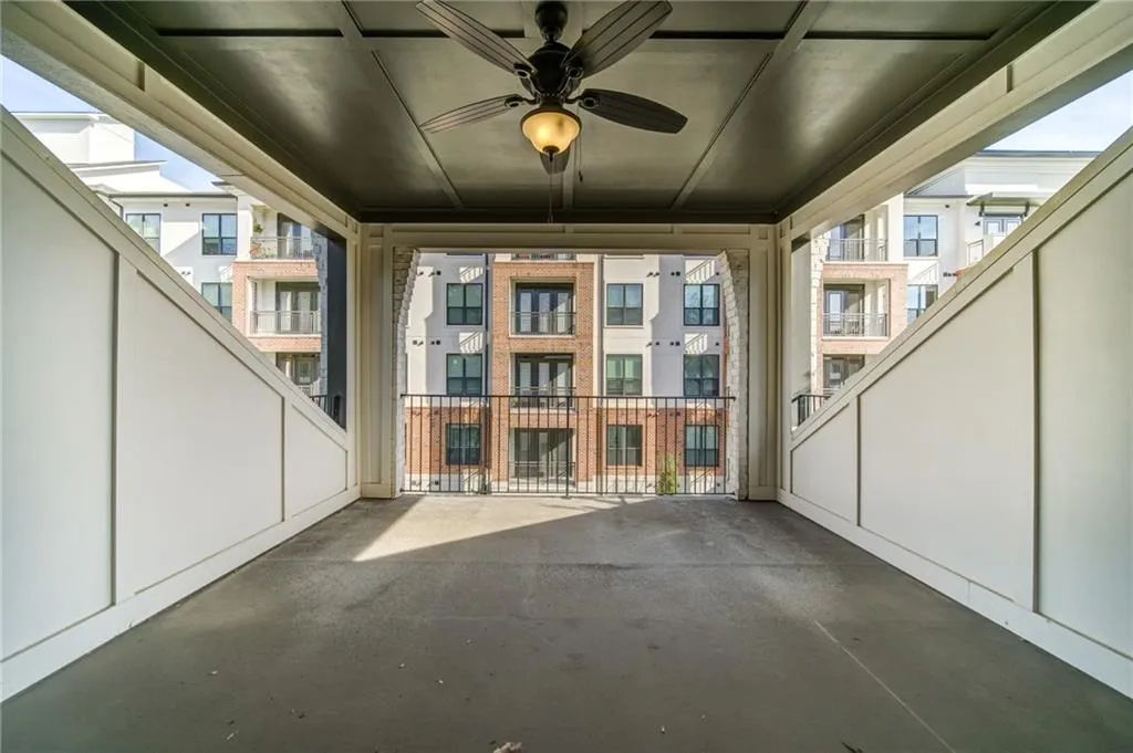 4512 Collins Avenue Unit 10, Atlanta, Georgia 30342, 4 Bedrooms Bedrooms, ,4 BathroomsBathrooms,Residential,Sold,4512 Collins Avenue Unit 10,6812831