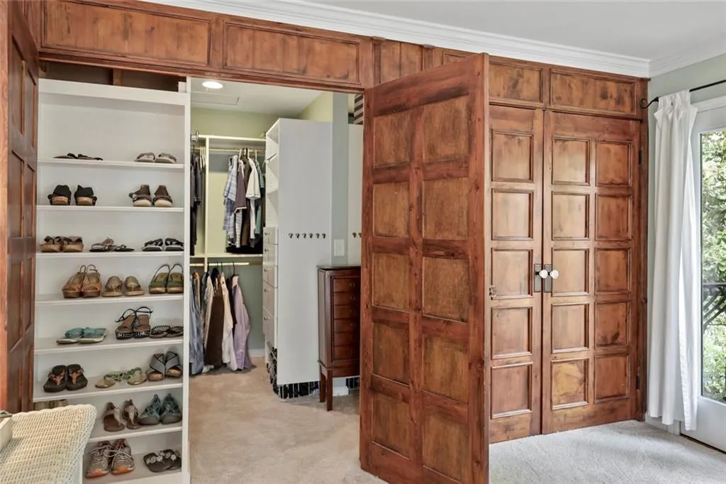 540 Tanacrest Drive, Sandy Springs, Georgia 30328, 3 Bedrooms Bedrooms, ,2 BathroomsBathrooms,Residential,Sold,540 Tanacrest Drive,6962905